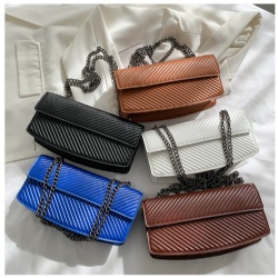 Middle size lady bags